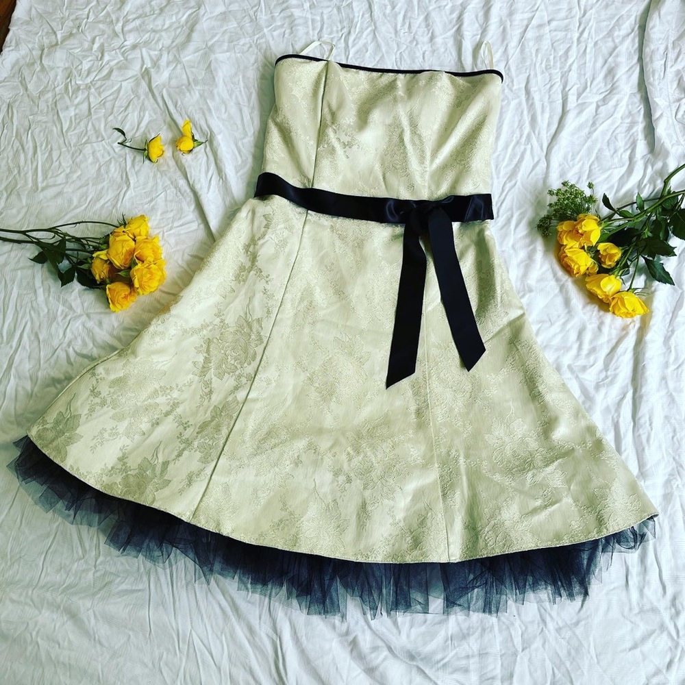 VINTAGE GUNNE SAX / JESSICA MCCLINTOCK DRESS